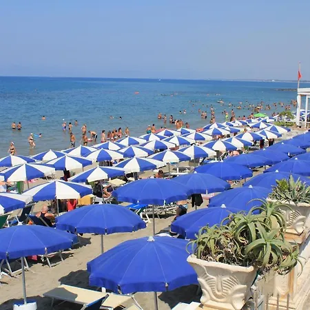 La Darsena أغروبولي