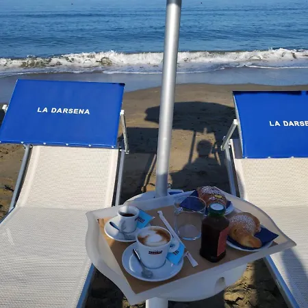 La Darsena 3* أغروبولي