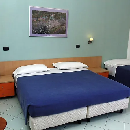 فندق La Darsena 3*