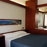 Hotel La Darsena 3*