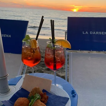 فندق La Darsena 3*