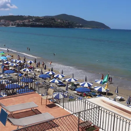 La Darsena 3* Agropoli