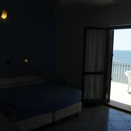 La Darsena Szálloda 3*